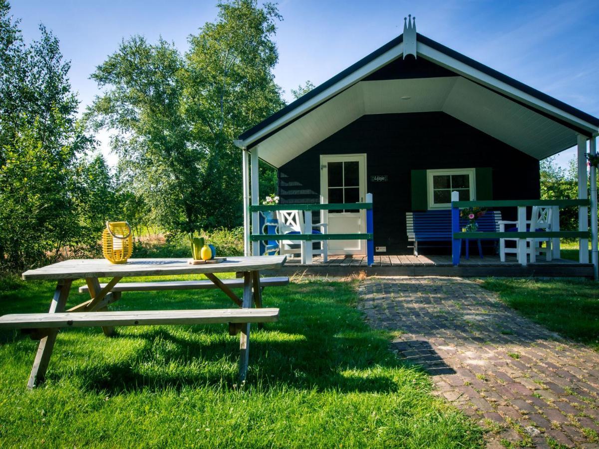 Chalet With Dishwasher, In Natural Environment IJhorst Extérieur photo